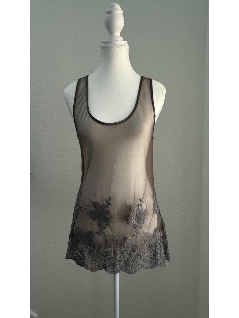 Banana Republic Women's Sheer Mesh Embroidered Tank Top, Size Small